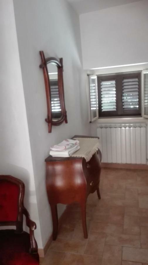 Agriturismo Cerquaglia โตดี ภายนอก รูปภาพ
